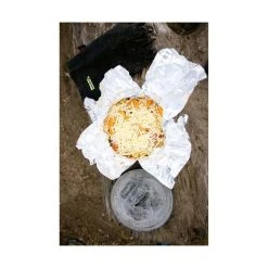 Campfire Pre Seasoned Cast Iron Camp Oven 4.5 Quart -Franklin Outlet Store BCF 213607 08 hi res