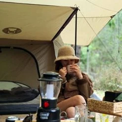 Coleman Lithium L-Ion Rugged Lantern -Franklin Outlet Store BCF 384146 02 hi res