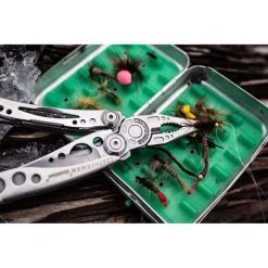 Leatherman Skeletool 7-In-1 Multi-Tool -Franklin Outlet Store BCF 536118 08 hi res
