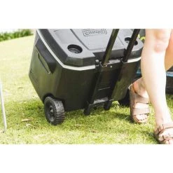 Coleman Wheeled Cooler 57L -Franklin Outlet Store BCF 540163 05 hi res