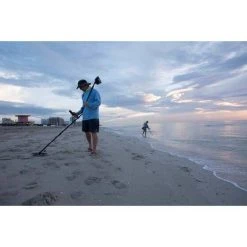 Minelab Equinox 600 Metal Detector -Franklin Outlet Store BCF 596812 07 hi res