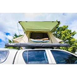 XTM 4x4 Accessories XTM Rooftop Tent -Franklin Outlet Store BCF 599143 03 hi res