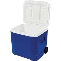 Igloo 51L Roller Cooler -Franklin Outlet Store BCF 605668 02 hi res