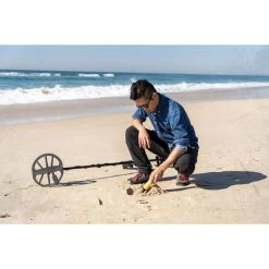 Minelab Equinox 800 Metal Detector -Franklin Outlet Store BCF 612731 05 hi res