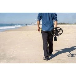 Minelab Equinox 800 Metal Detector -Franklin Outlet Store BCF 612731 06 hi res