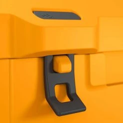 Dometic Patrol Icebox 18.8L -Franklin Outlet Store BCF 616480 12 hi res