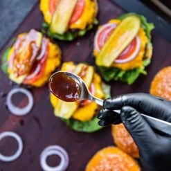 Smokey Q Bull's Head BBQ Sauce 380G -Franklin Outlet Store BCF 619674 03 hi res