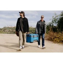 Igloo BMX Cooler 49L -Franklin Outlet Store BCF 624162 05 hi res