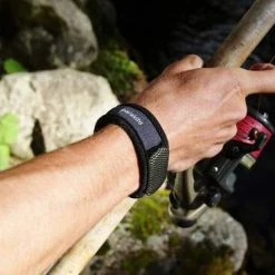 Para'kito Mosquito Repellent Adult Wristband Black Black -Franklin Outlet Store BCF 635391 02 black hi res