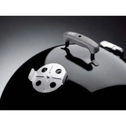 Weber Smokey Mountain Cooker 57cm -Franklin Outlet Store BCF 647704 06 hi res