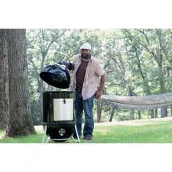 Weber Smokey Mountain Cooker 57cm -Franklin Outlet Store BCF 647704 22 hi res